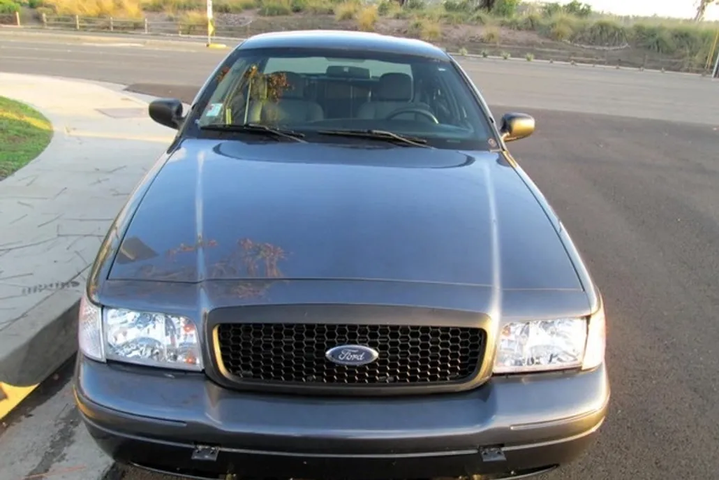 2010 Ford Crown Victoria Police Interceptor photo 1