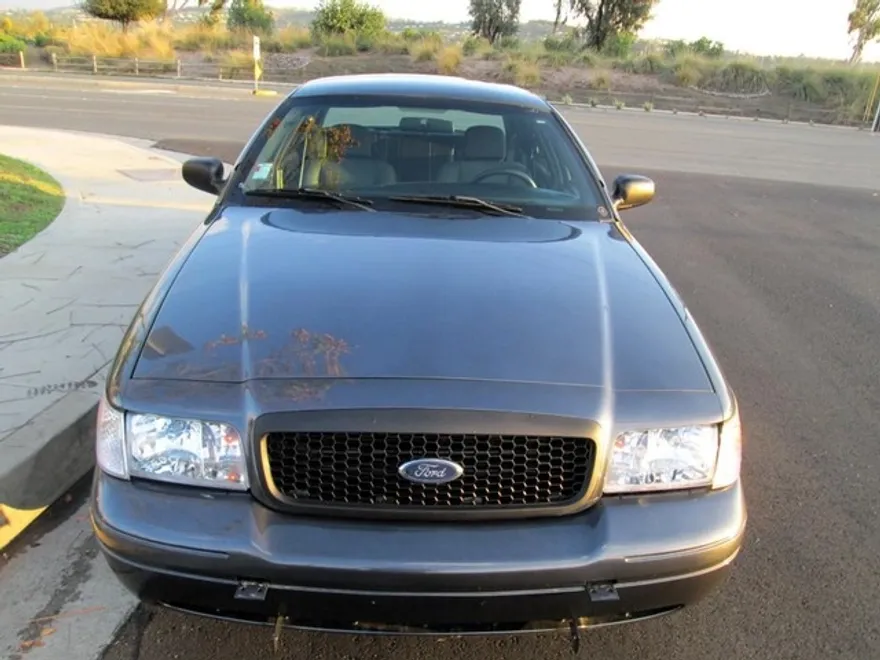 2010 Ford Crown Victoria Police Interceptor photo 1