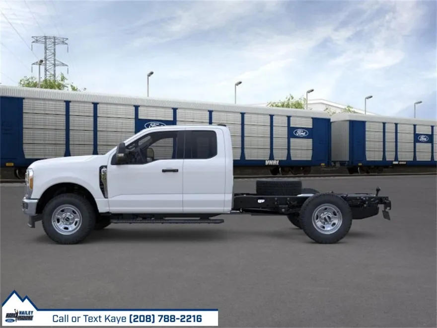 2026 Ford F-350 photo 1