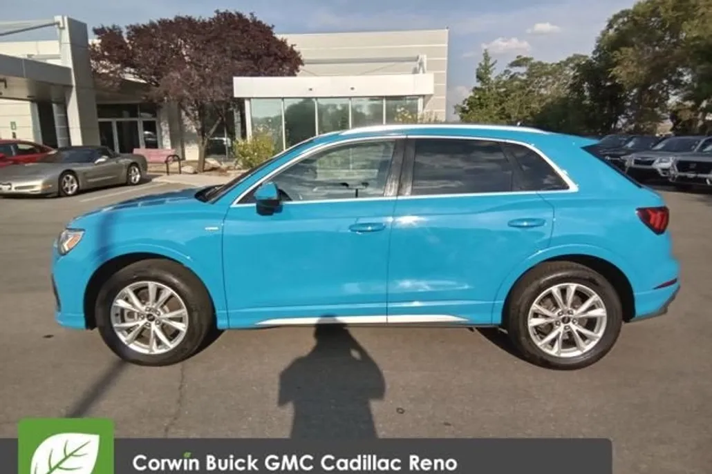 2023 Audi Q3 S line Premium photo 1