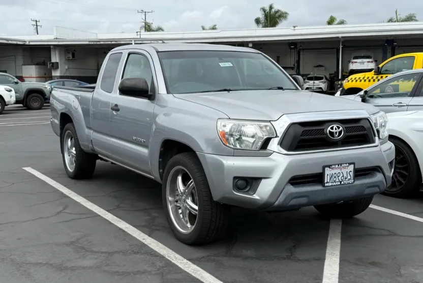 2014 Toyota Tacoma Base photo 1