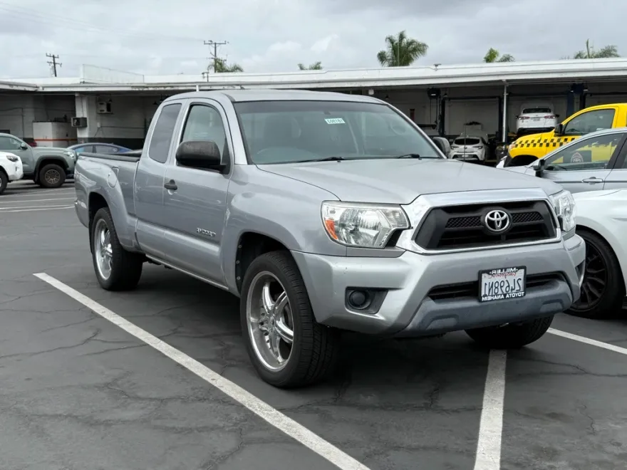 2014 Toyota Tacoma Base photo 1