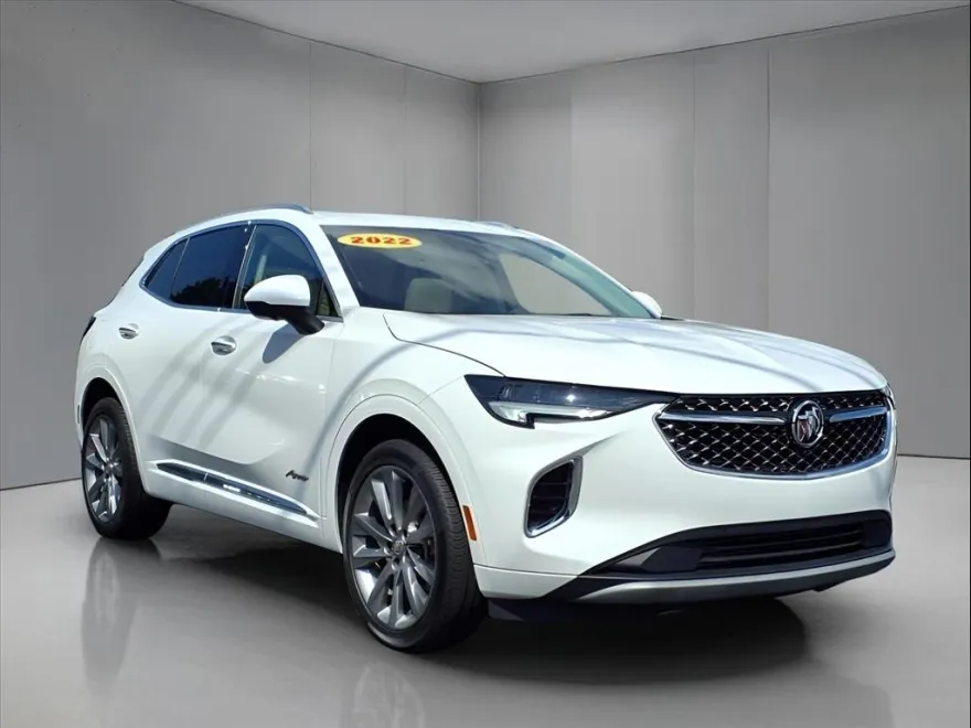 2022 Buick Envision Avenir photo 1