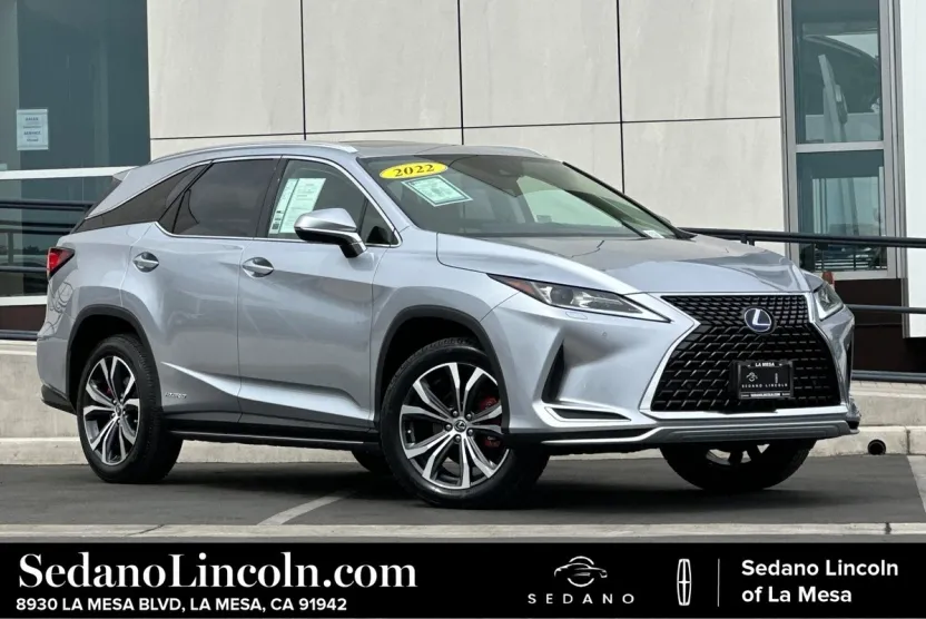 2022 Lexus RX 450hL photo 1