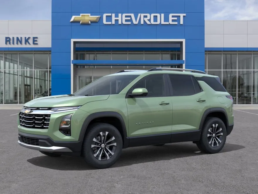 2025 Chevrolet Equinox LT photo 1