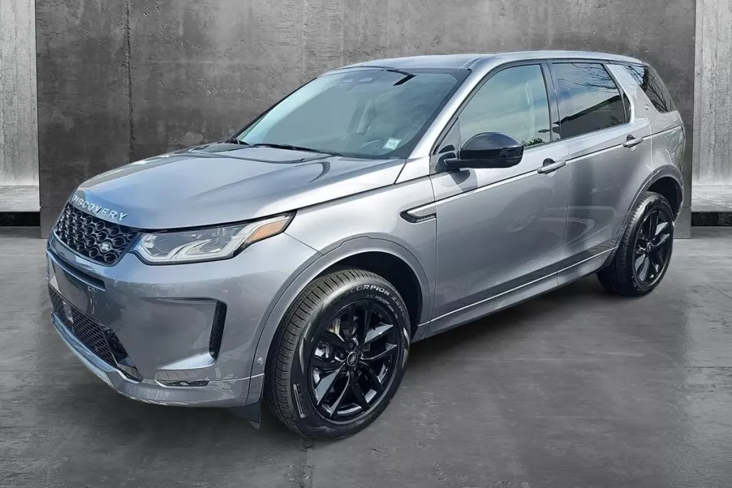 2025 Land Rover Discovery Sport S photo 1