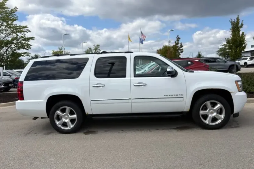 2012 Chevrolet Suburban 1500 LTZ photo 1