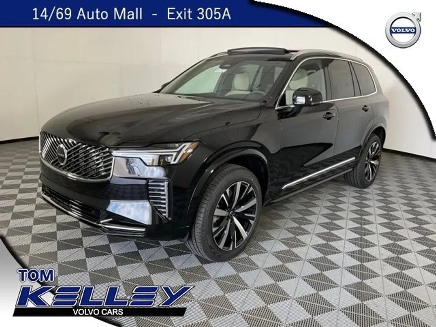 2026 Volvo XC90 B5 Core photo 1