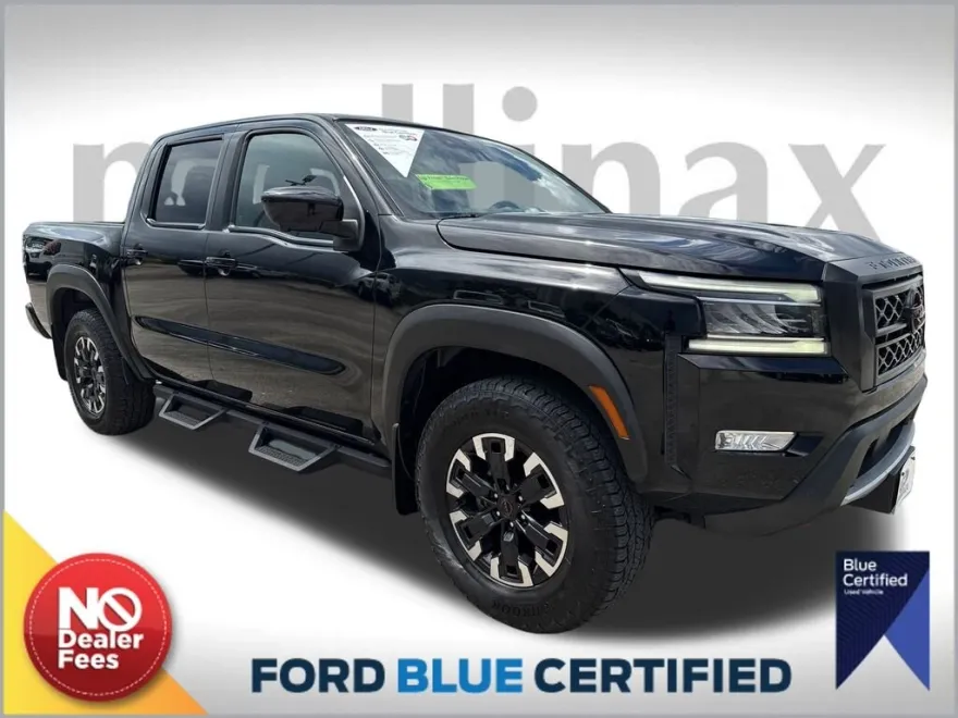 2023 Nissan Frontier Crew Cab photo 1