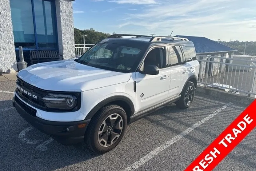 2022 Ford Bronco Sport Outer Banks photo 1