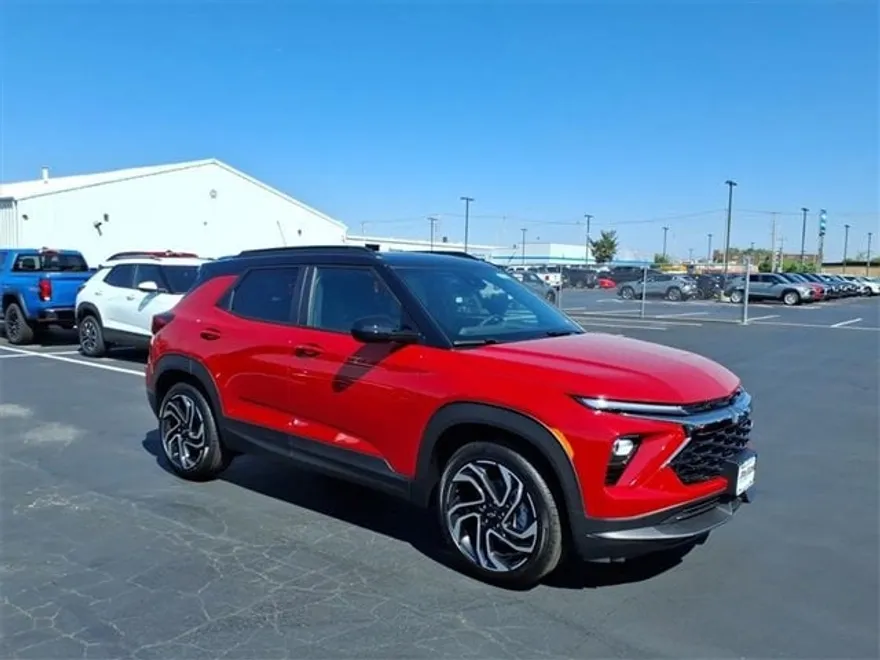 2026 Chevrolet Trailblazer RS photo 1