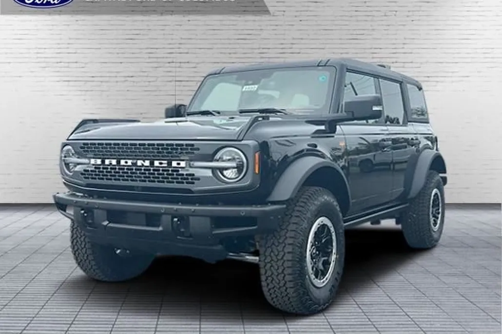 2025 Ford Bronco Badlands photo 1