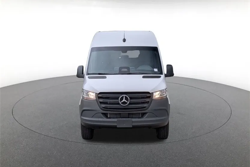 2026 Mercedes Benz Sprinter 2500 photo 1