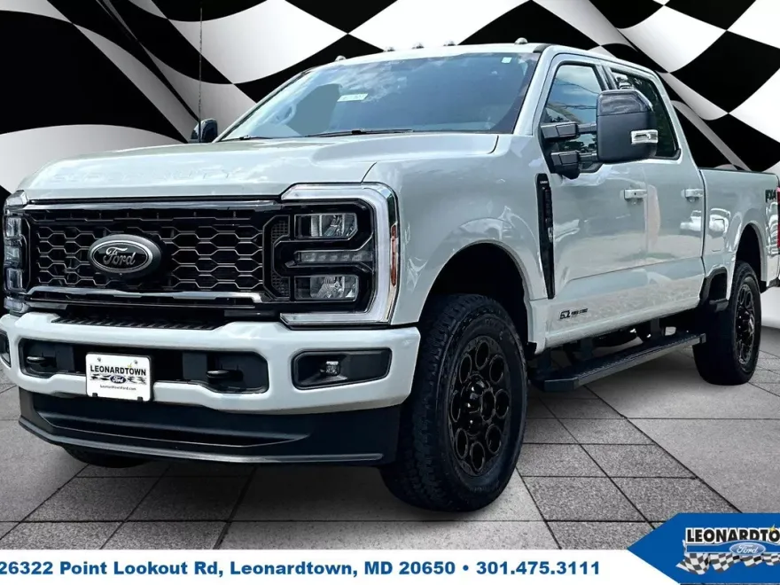 2025 Ford F-250 Lariat photo 1