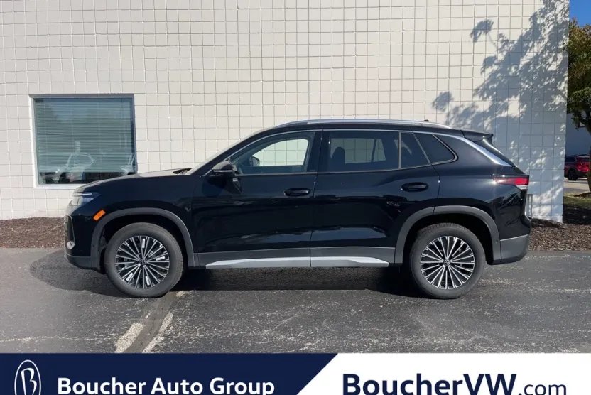 2025 Volkswagen Tiguan S photo 1