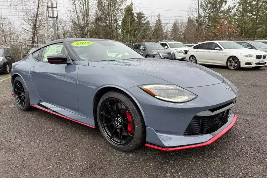 2024 Nissan Z Nismo photo 1
