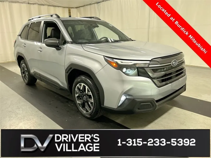 2025 Subaru Forester Premium Base photo 1