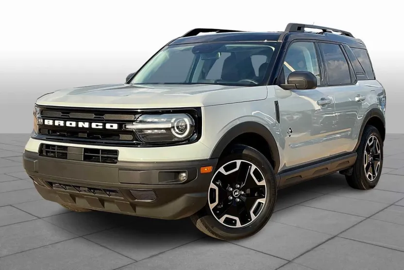 2022 Ford Bronco Sport Outer Banks photo 1