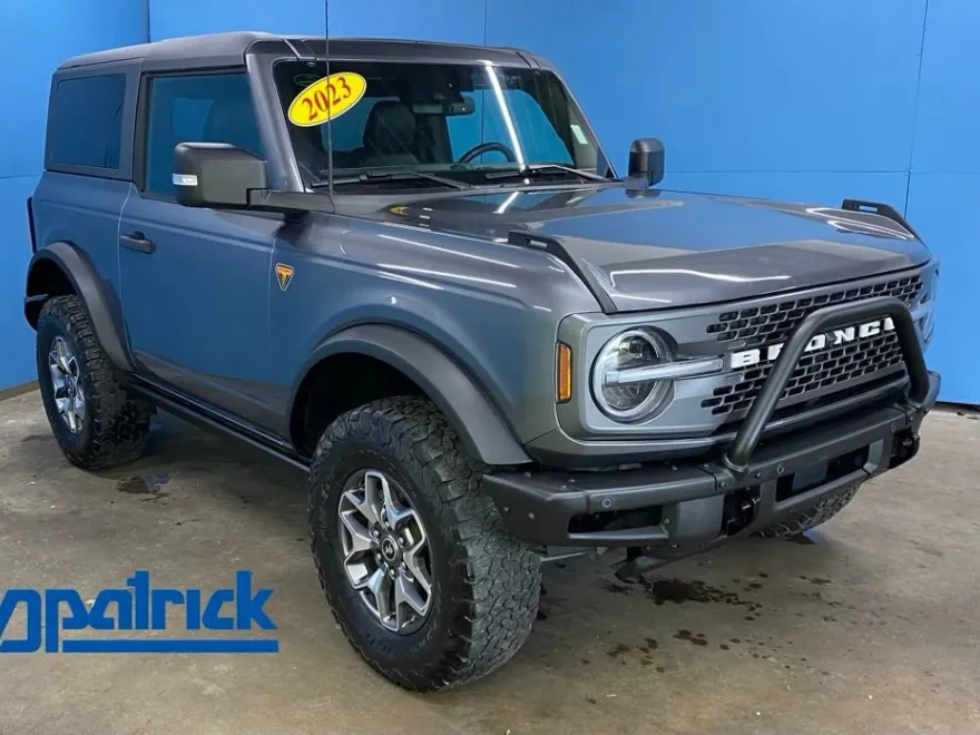 2023 Ford Bronco Badlands photo 1