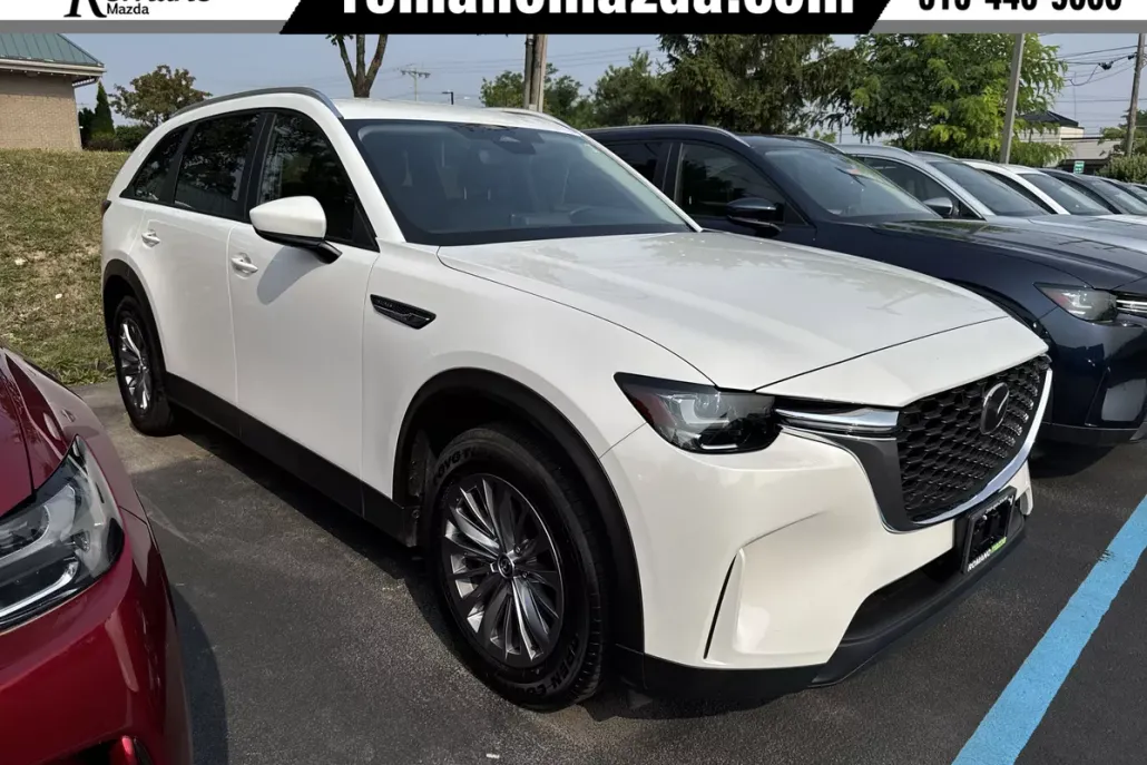 2025 Mazda CX-90 Select photo 1