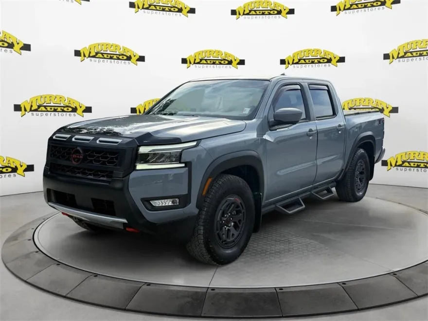 2025 Nissan Frontier Crew Cab PRO-X photo 1
