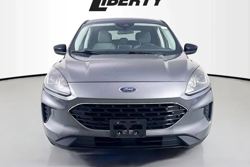 2022 Ford Escape SE photo 1