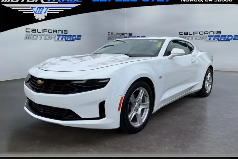 2023 Chevrolet Camaro 1LS 1LT photo 1