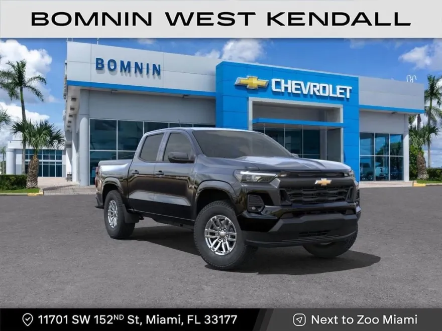 2025 Chevrolet Colorado Work Truck LT photo 1