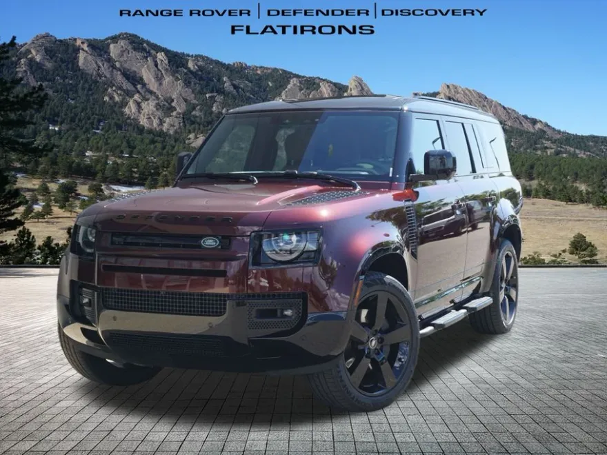 2025 Land Rover Defender 130 X-Dynamic SE photo 1