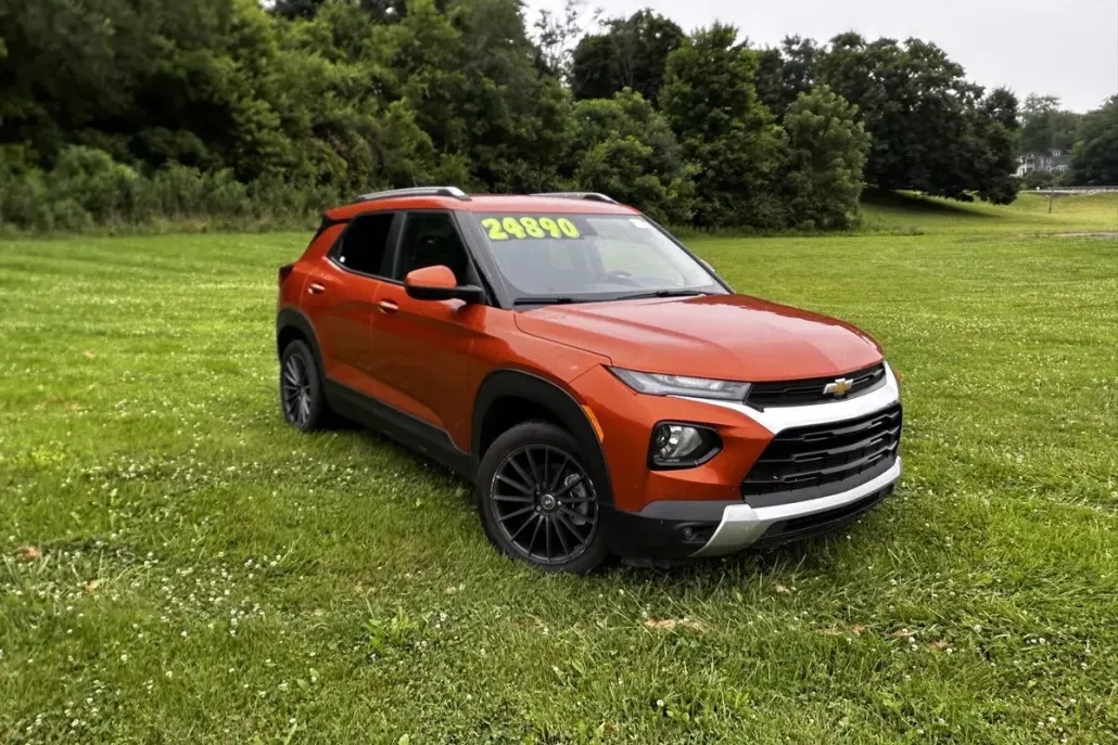 2022 Chevrolet Trailblazer LT photo 1