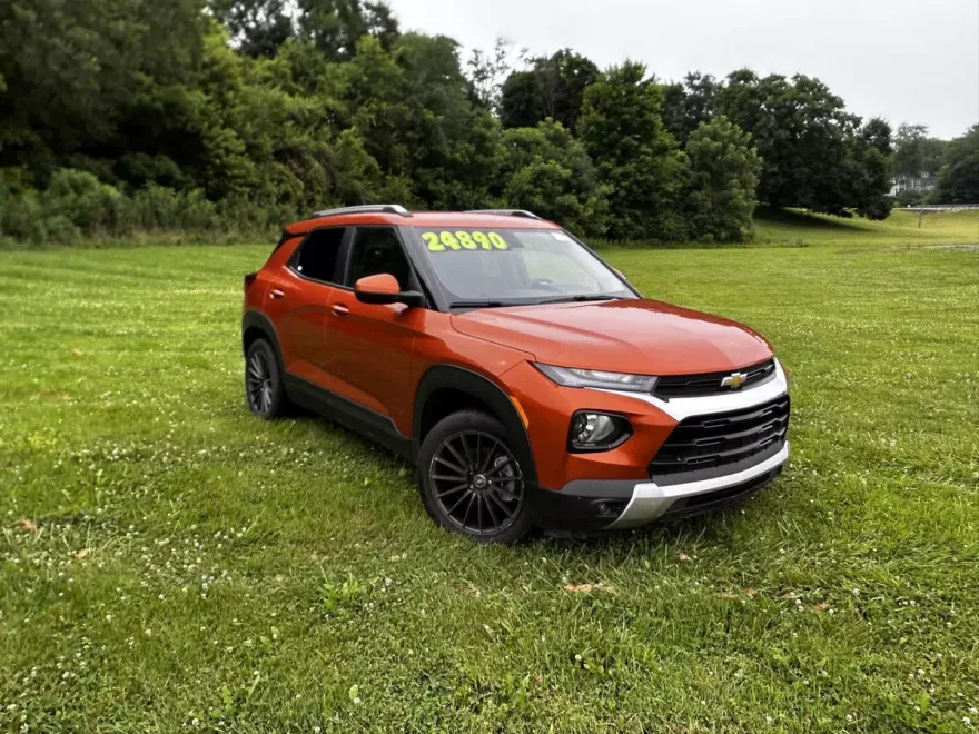 2022 Chevrolet Trailblazer LT photo 1
