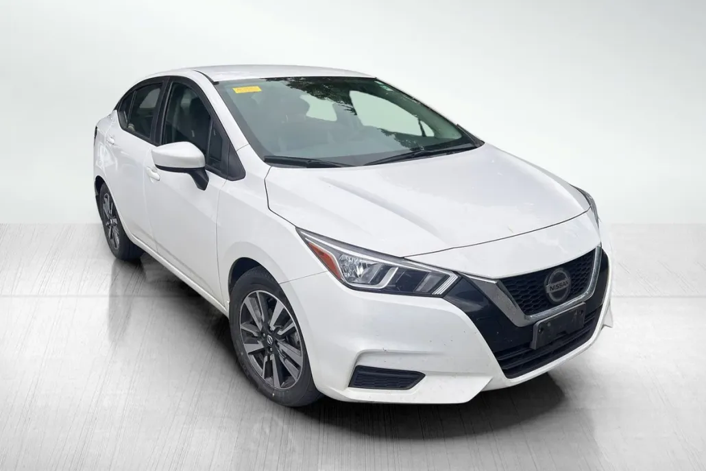 2022 Nissan Versa 1.6 SV photo 1