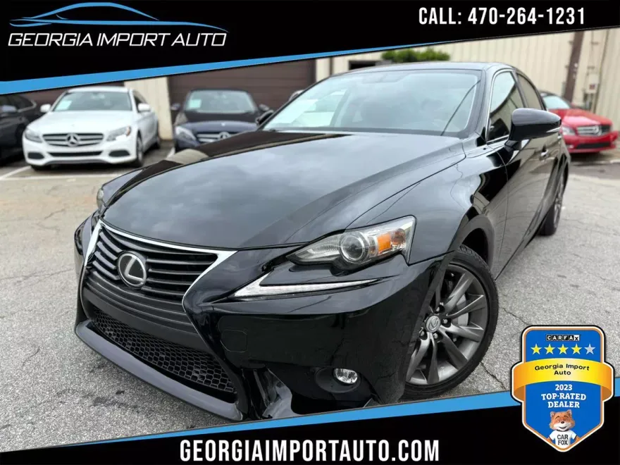 2016 Lexus IS 200t photo 1