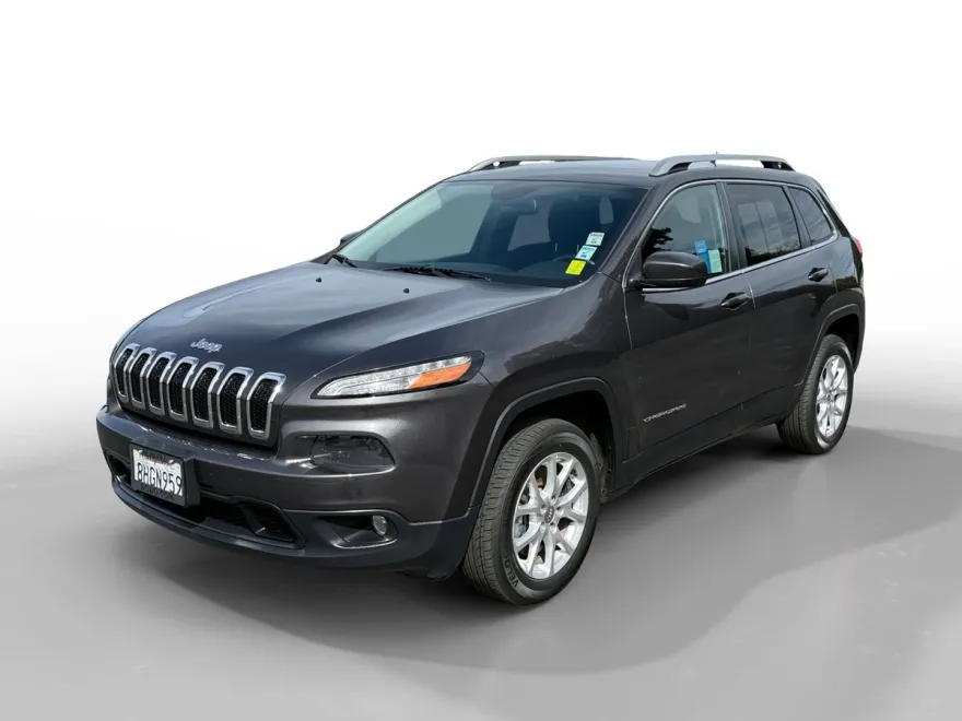 2015 Jeep Cherokee Latitude photo 1