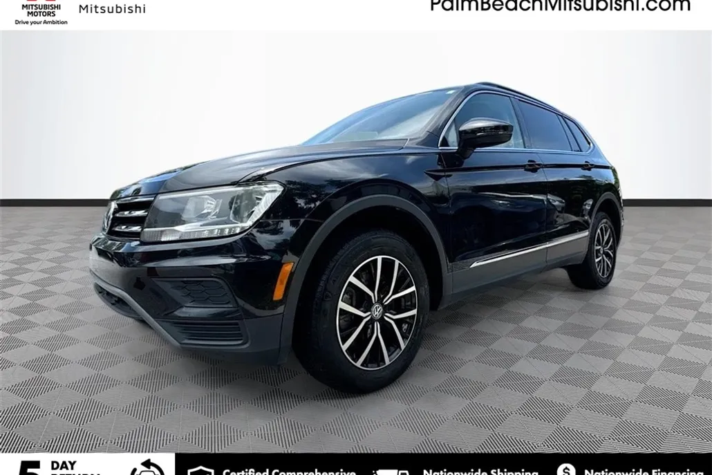 2021 Volkswagen Tiguan SE photo 1