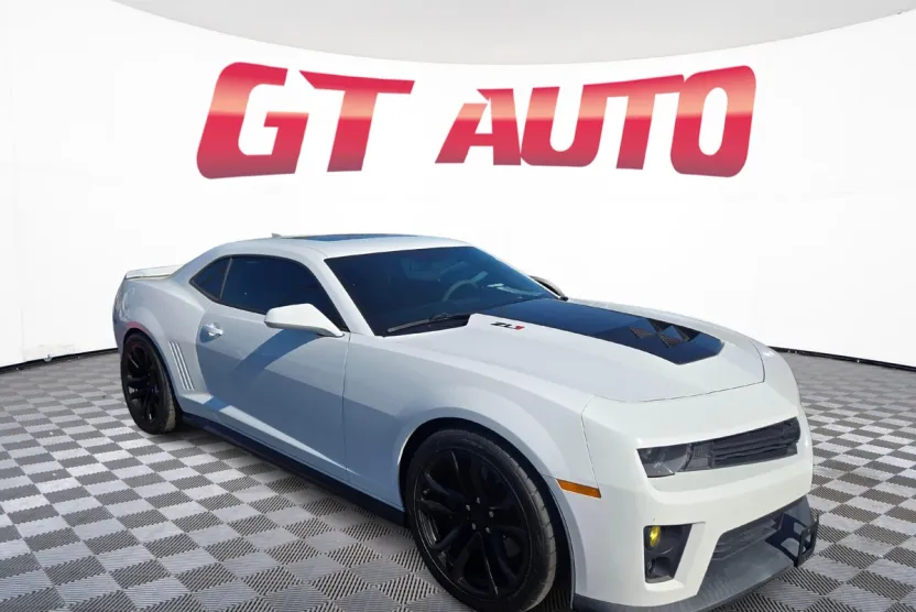 2013 Chevrolet Camaro ZL1 photo 1