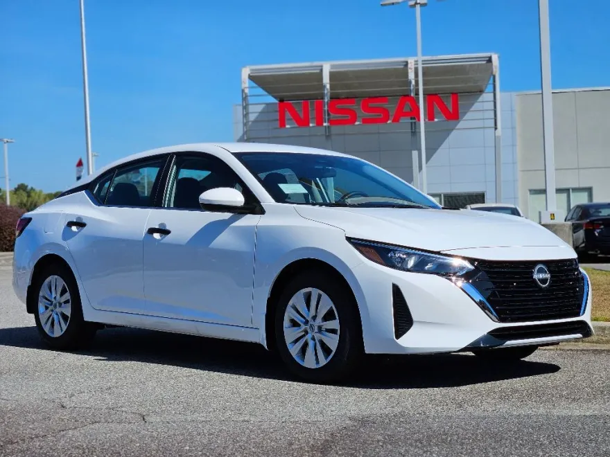 2025 Nissan Sentra S photo 1
