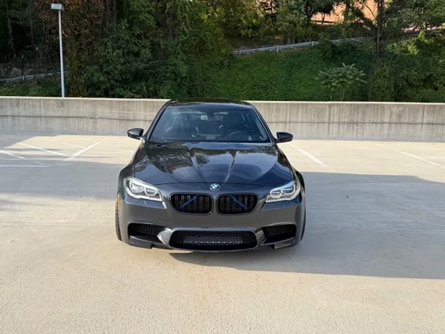 2016 Bmw M5 5 photo 1