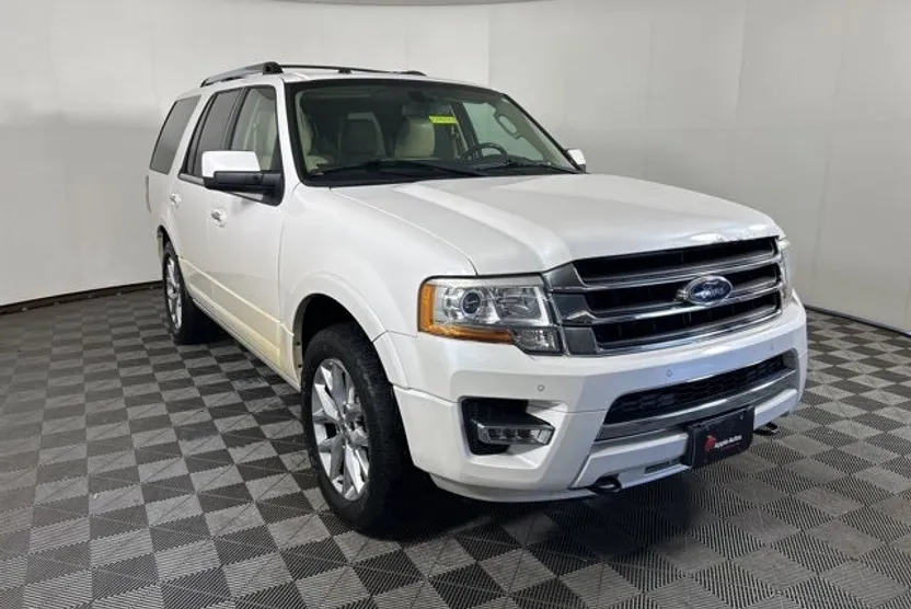 2016 Ford Expedition Limited photo 1