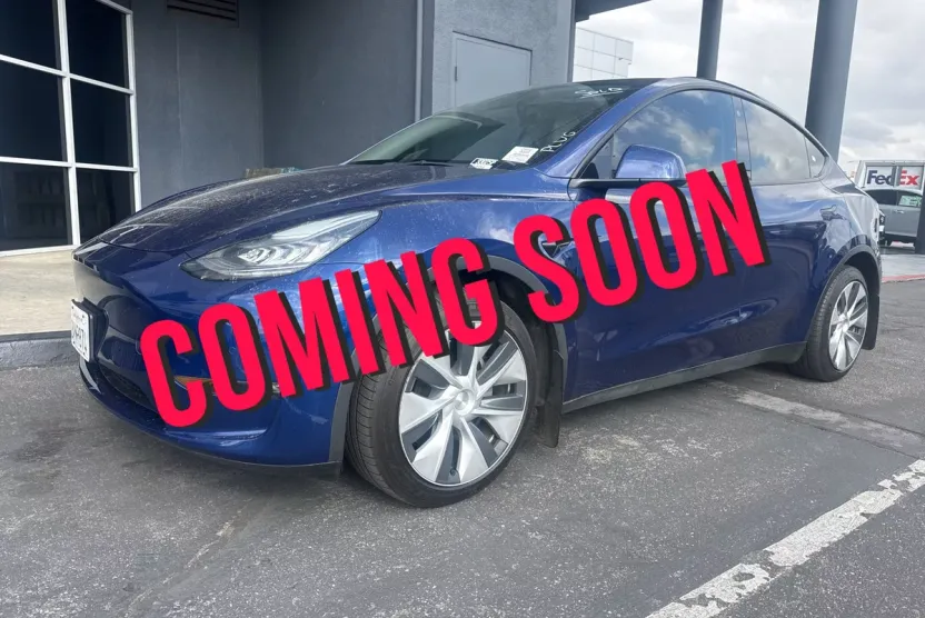 2021 Tesla Model Y Long Range photo 1