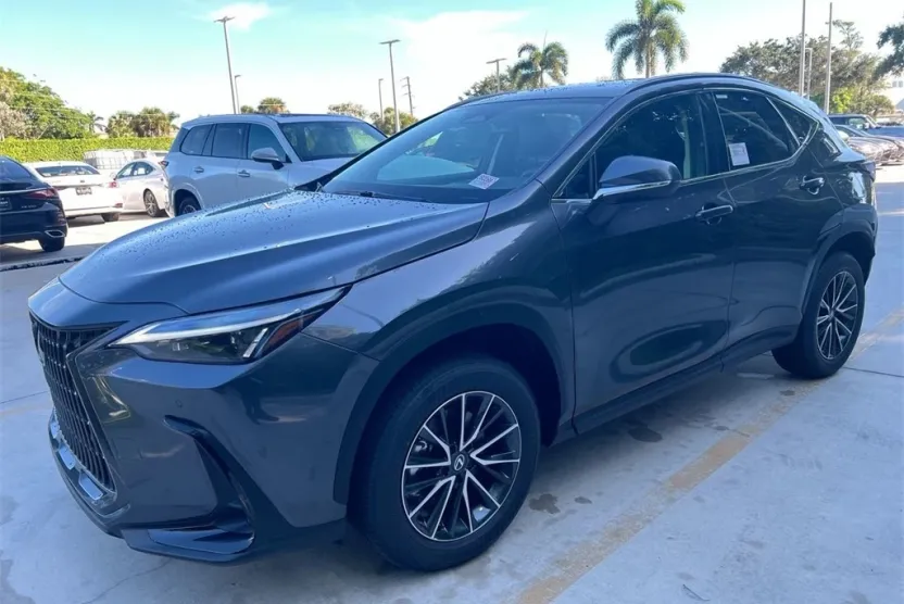 2026 Lexus NX 350 photo 1