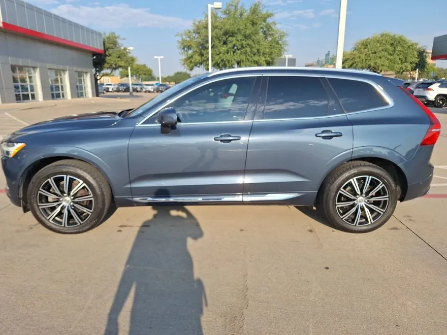 2018 Volvo XC60 T5 Inscription photo 1