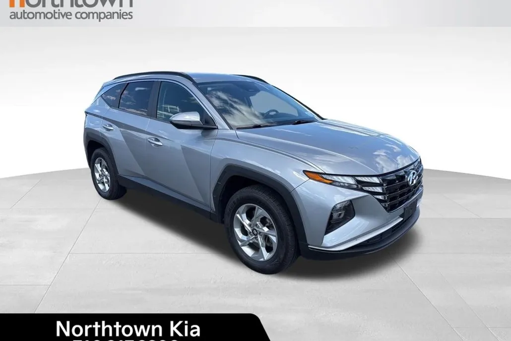 2022 Hyundai Tucson SEL photo 1