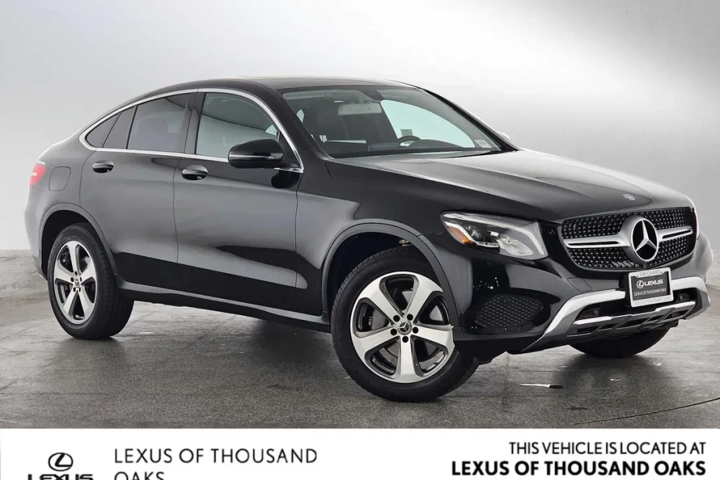 2017 Mercedes Benz GLC 300 photo 1