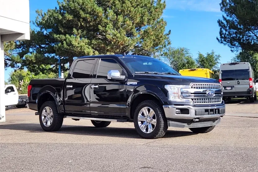 2019 Ford F-150 Lariat photo 1