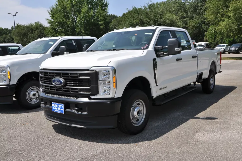 2025 Ford F-250 FX4 photo 1