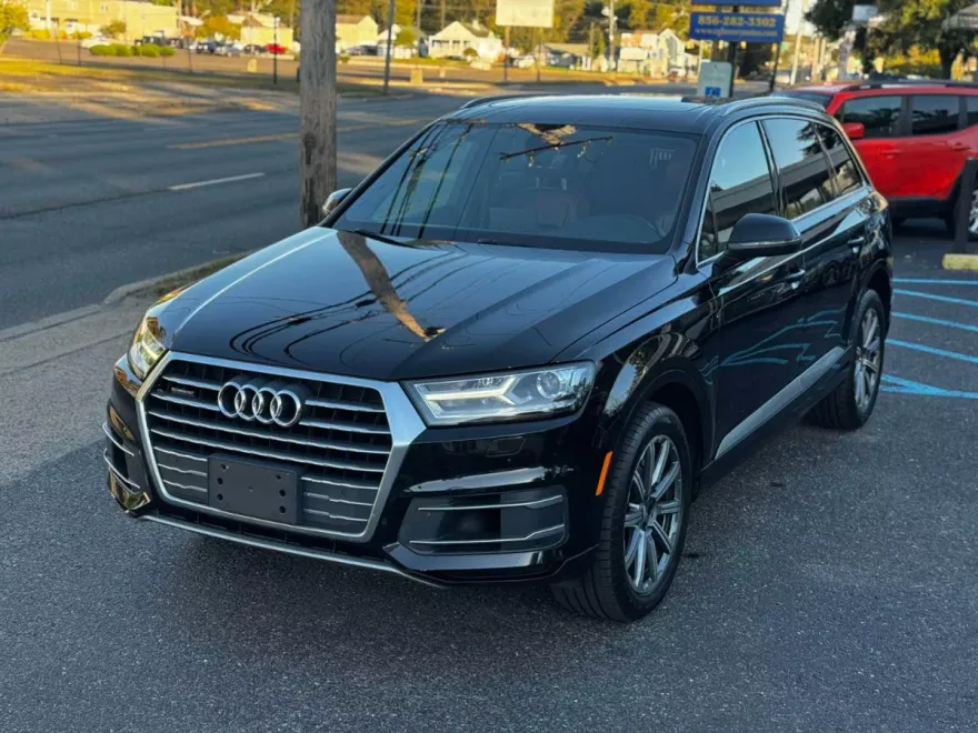 2019 Audi Q7 Premium 55 photo 1