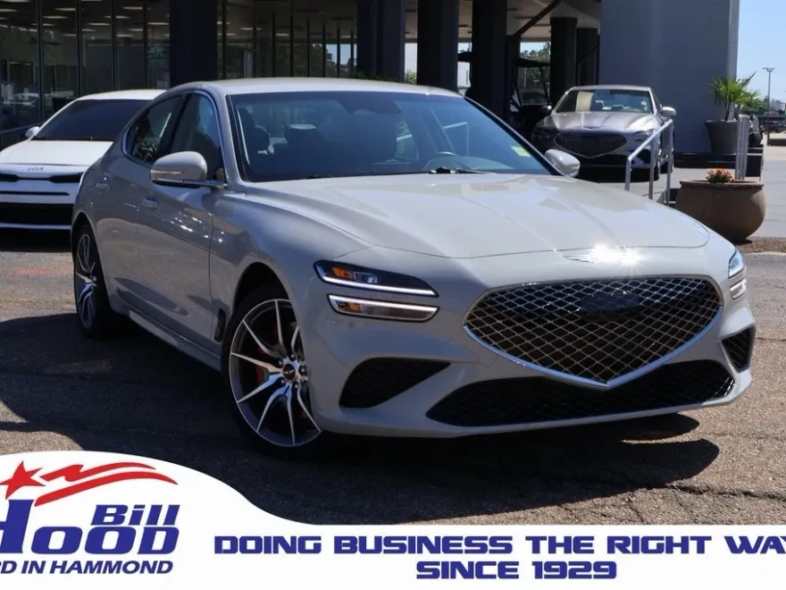 2025 Genesis G70 2.5T photo 1