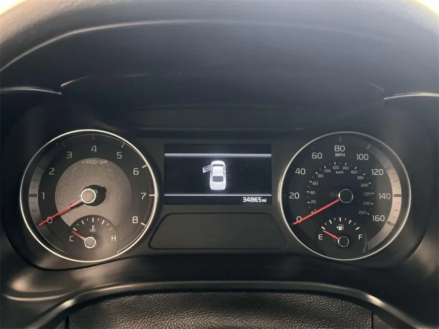 2023 Kia Forte GT-Line photo 21