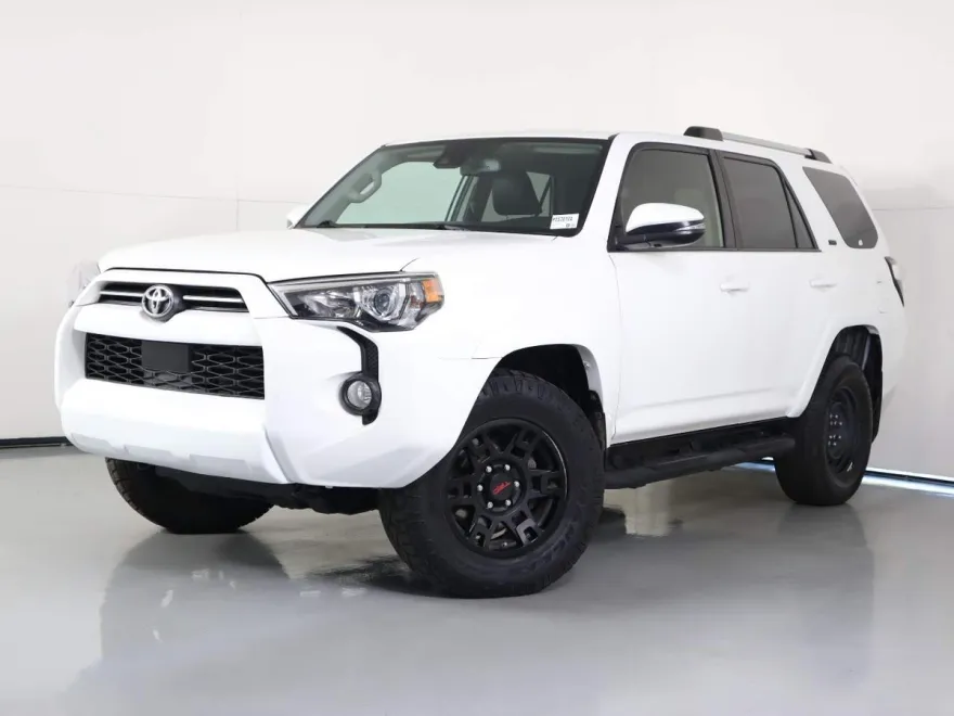 2020 Toyota 4Runner SR5 Premium photo 1